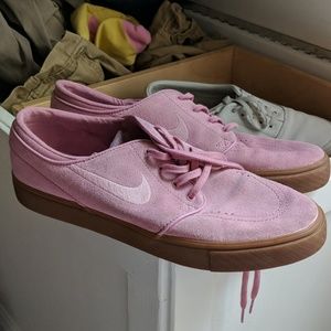 Pink, tan bottom Janoski skate shoes